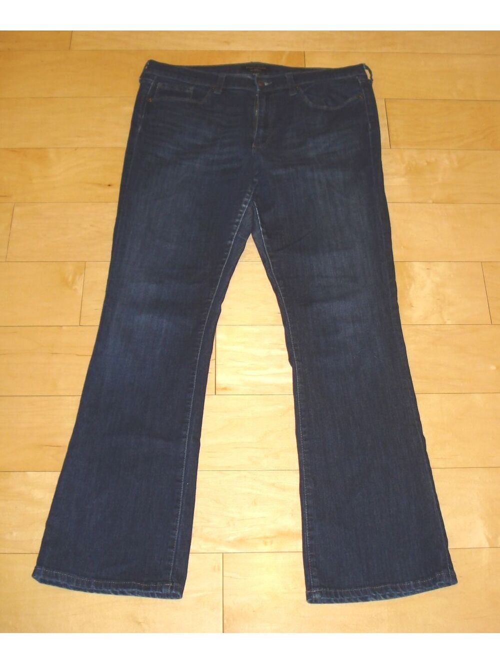 Banana Republic Women's Stretch Slim Dark Blue Boot cut Jeans Size 14 / 32